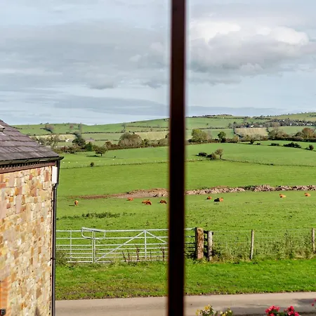 2 Bed In Bassenthwaite 93463 Holiday home Ireby