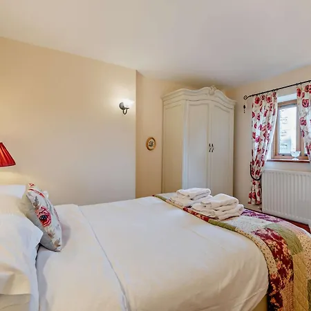 2 Bed In Bassenthwaite 93463 * Ireby