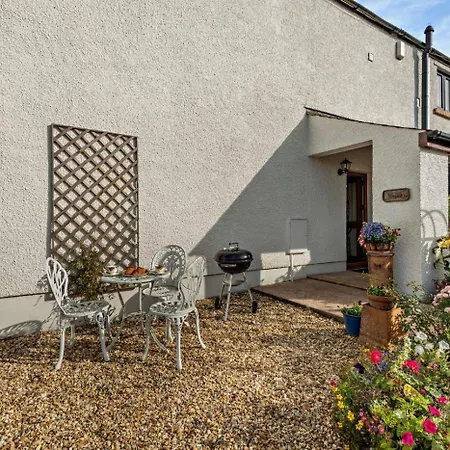 2 Bed In Wigton Oc-93463 *